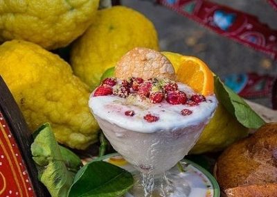 Esperto nella preparazione della granita siciliana (Granitiere)